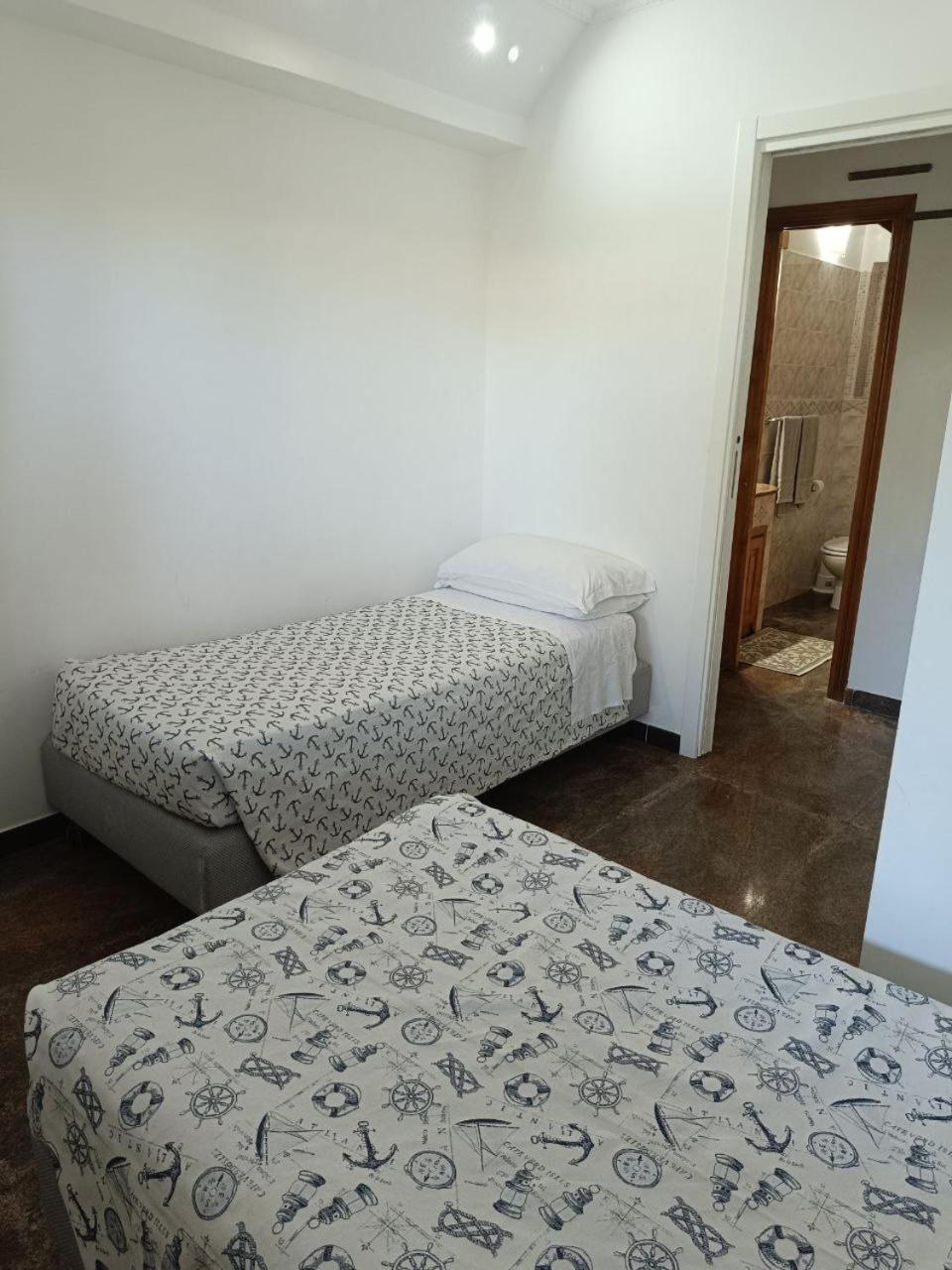 Regina Sul Mare Vila Terracina Exterior foto
