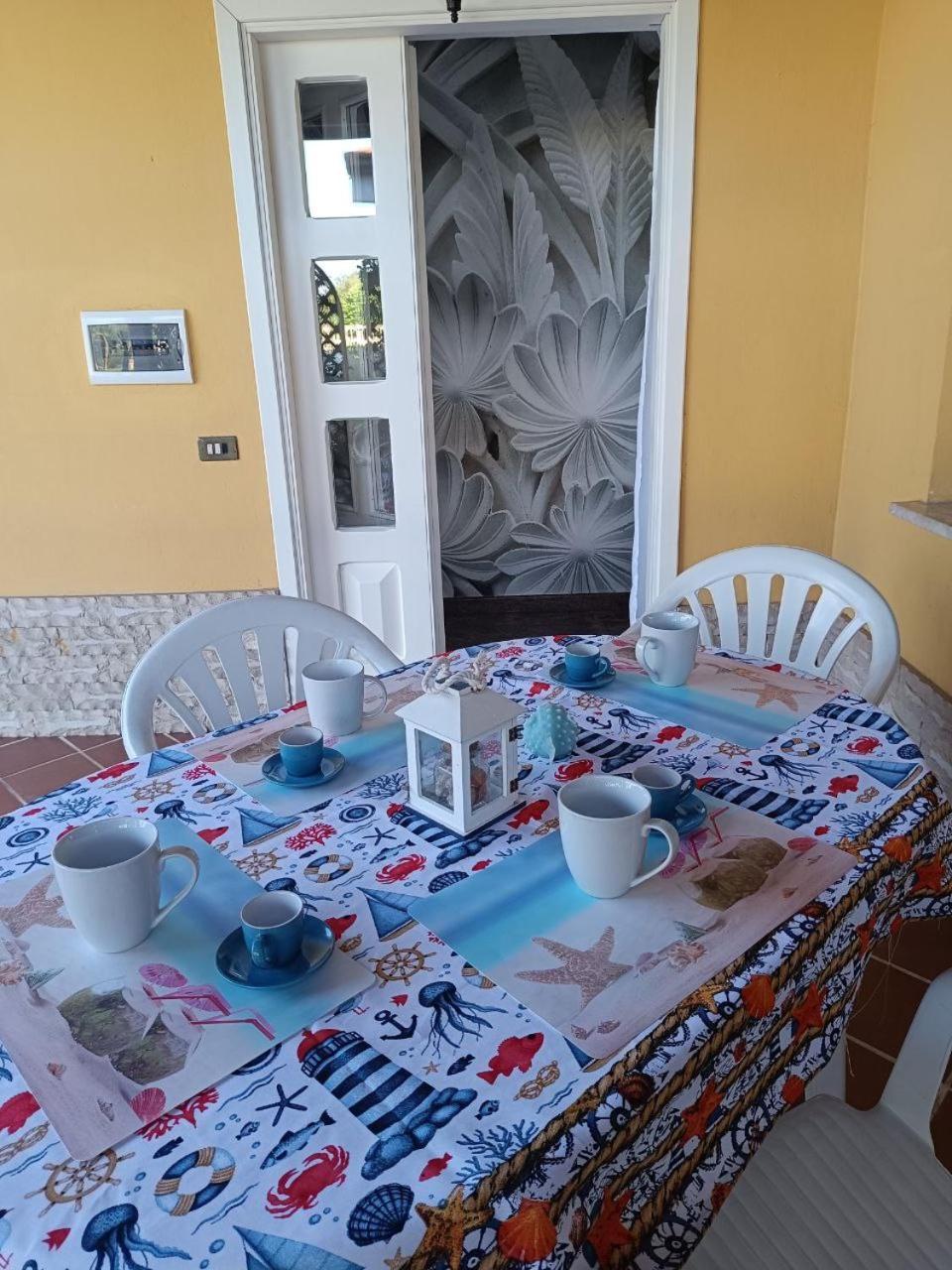 Regina Sul Mare Vila Terracina Exterior foto